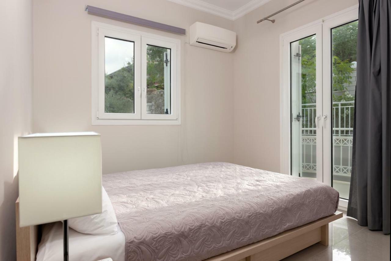 Demargia Villa Áno Yerakaríon Buitenkant foto