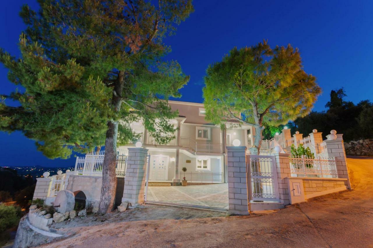 Demargia Villa Áno Yerakaríon Buitenkant foto