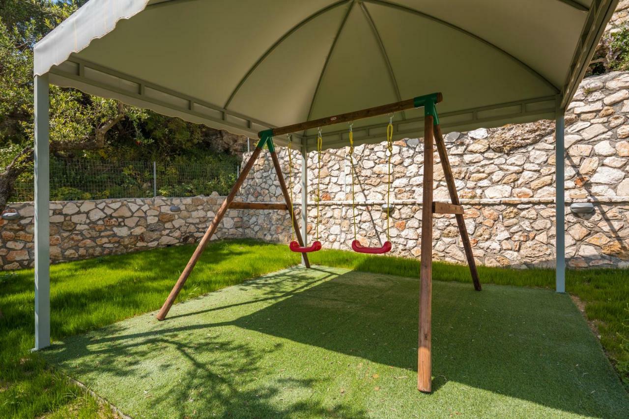 Demargia Villa Áno Yerakaríon Buitenkant foto